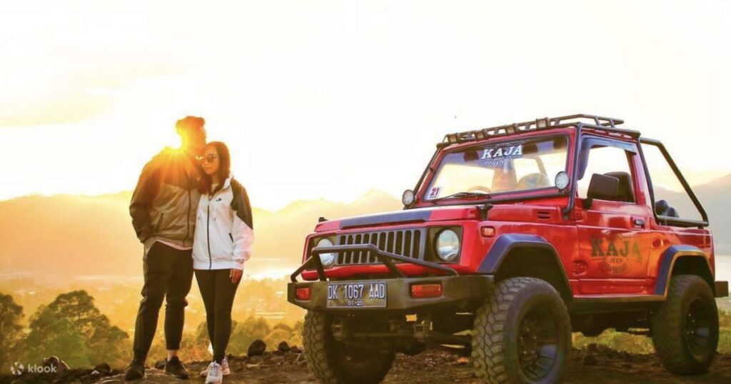 Sunrise jeep tour