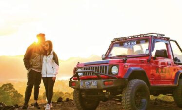 Sunrise jeep tour