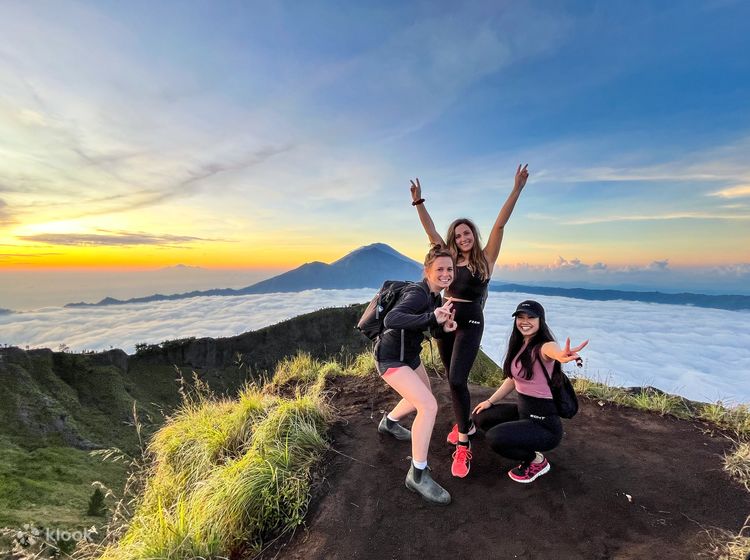 Batur sunrise trekking