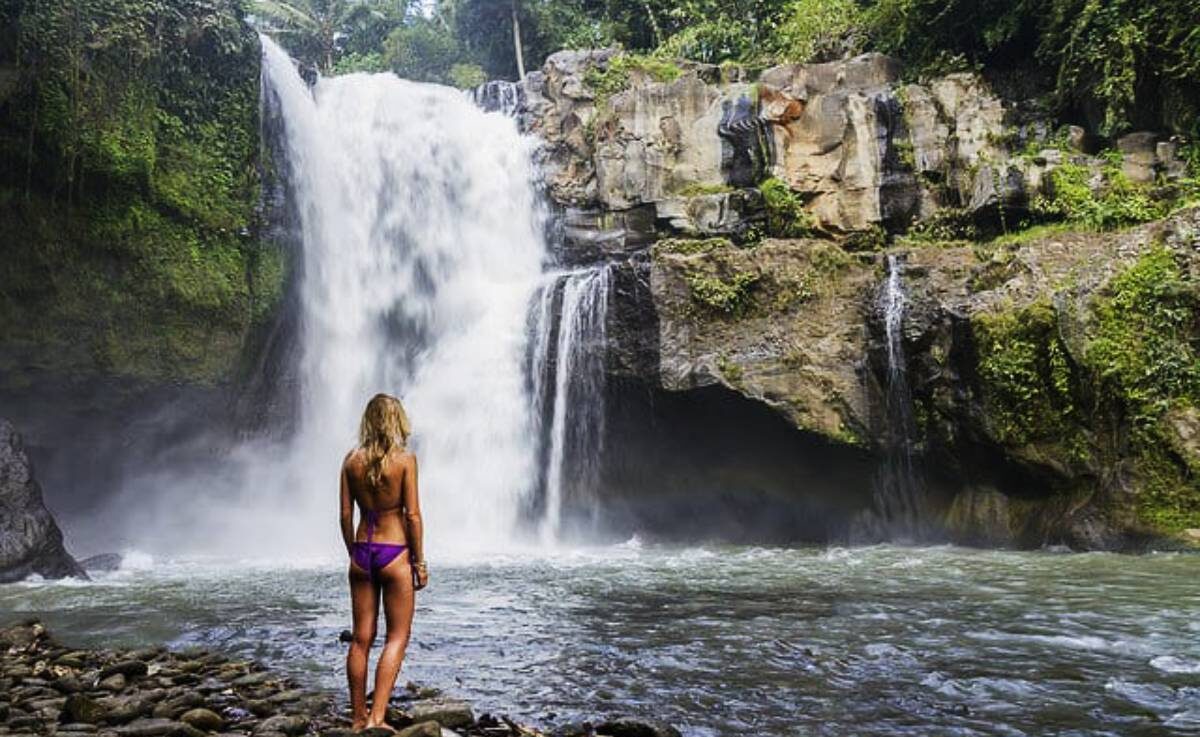 Tegenungan Waterfall