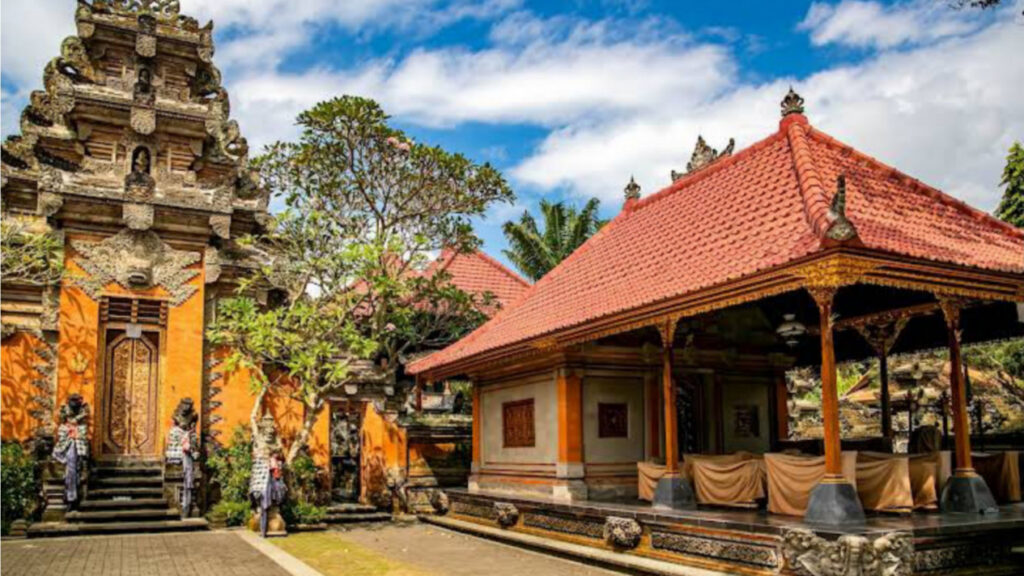 ubud palace