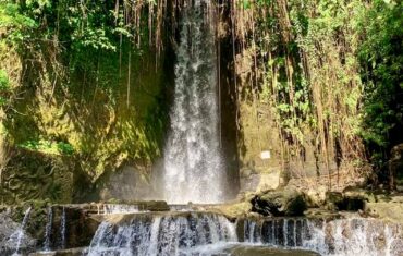 Sumampan waterfall