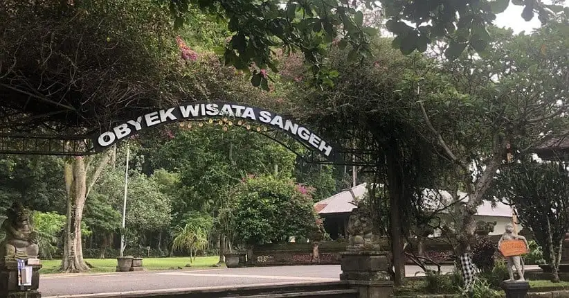 sangeh monkey forest