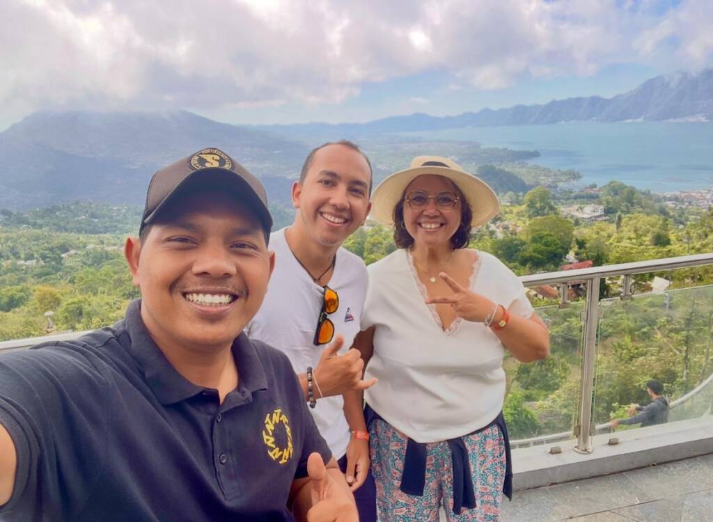 Best 6 days Bali tour, Local Tour Driver in Bali