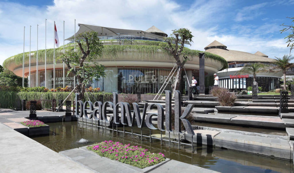 Beachwalk Shopping Center Kuta