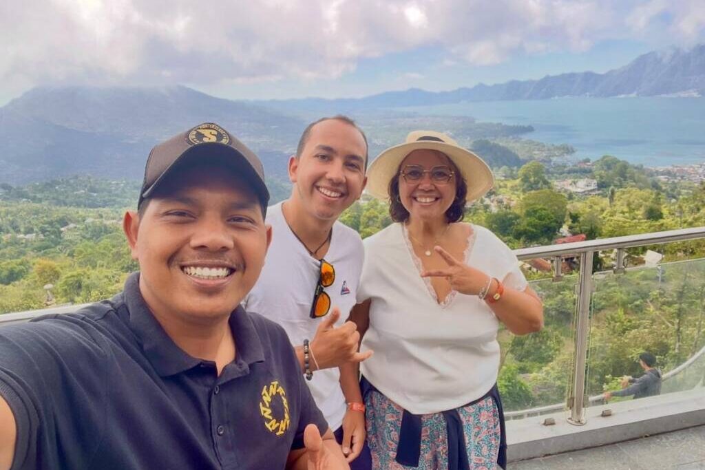 Best 6 days Bali tour, Local Tour Driver in Bali