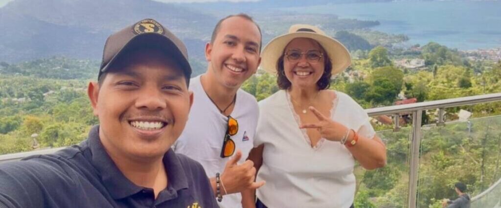 Best 6 days Bali tour, Private Driver in Ubud, Local Tour Driver in Bali, Bali Airport Taxi Service, Ubud tour driver