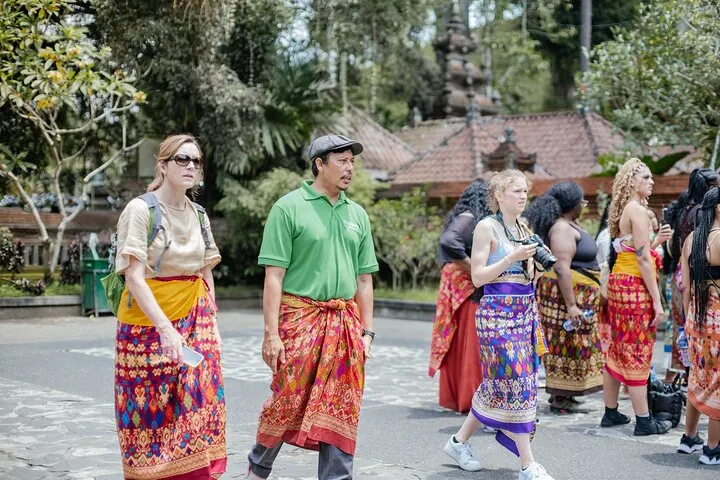 what to wear in Bali