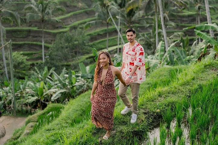 Green terraced rice paddies in Tegallalang Ubud using subak irrigation